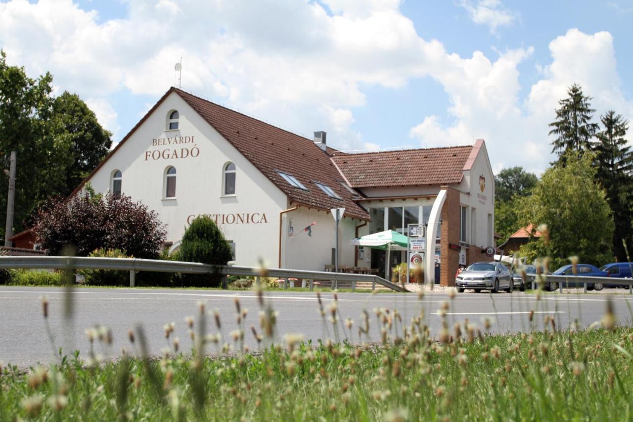 Belvárdi Fogadó Belvárdgyula Exterior foto